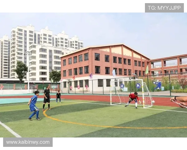 构建以体育俱乐部为核心的城市社区融合与全民健身发展新模式研究 构建以体育俱乐部为核心的城市社区融合与全民健身发展新模式研究