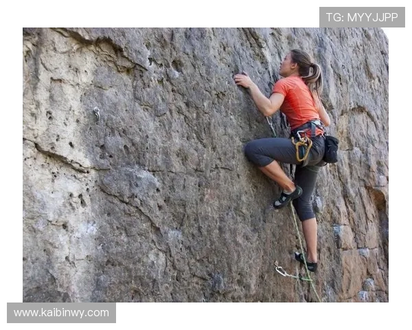 深圳极限运动队的攀岩联赛成长之路与奋斗历程揭秘 深圳极限运动队的攀岩联赛成长之路与奋斗历程揭秘