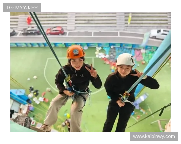 重庆攀岩队技术探讨与训练方法分享助力攀岩运动发展