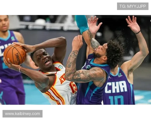 黄蜂大战老鹰季后赛激战 谁将脱颖而出晋级下一轮