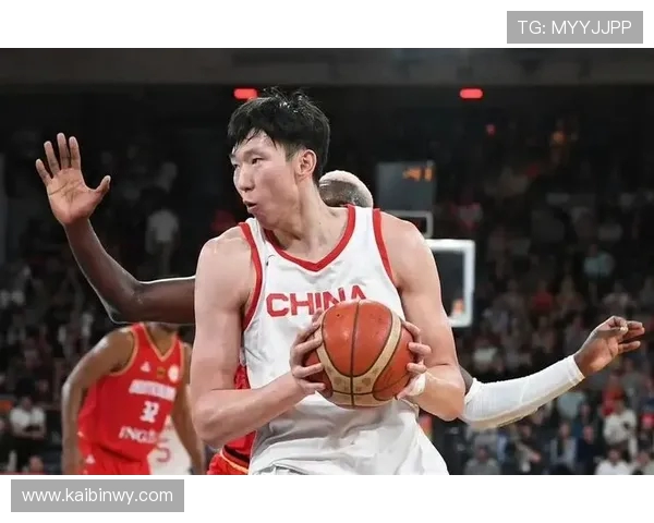 周琦在国际篮球舞台上的崛起与挑战分析 周琦在国际篮球舞台上的崛起与挑战分析
